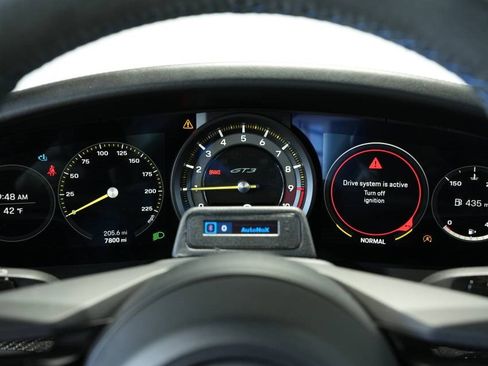 Certified 2022 Porsche 911 GT3 image 14