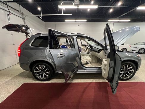 Used 2016 Volvo XC90 T6 Momentum image 44