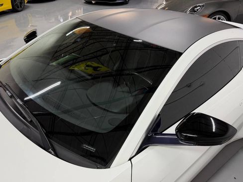 Used 2019 Aston Martin V8 Vantage Coupe image 26