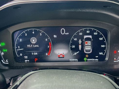 Used 2024 Acura Integra FWD image 24