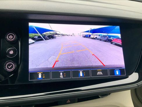 Used 2021 Buick Envision Avenir w/ Technology Package II image 26