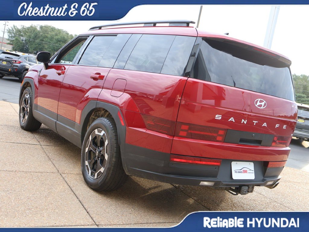 Used 2025 Hyundai Santa Fe SEL AWD/4WD image 4