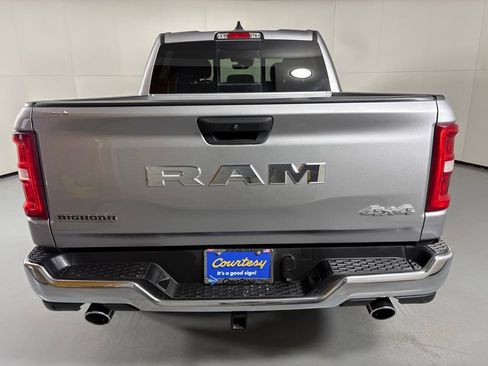 Used 2025 RAM 1500 Big Horn AWD/4WD image 7