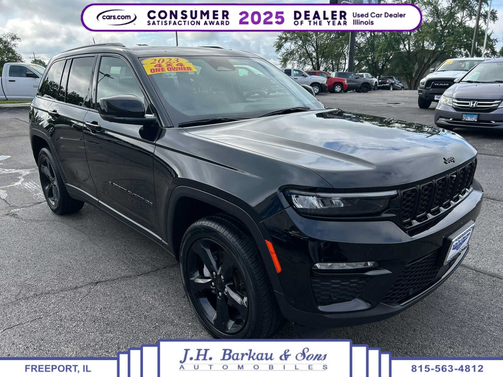 Used 2023 Jeep Grand Cherokee Limited w/ Luxury Tech Group II AWD/4WD image 1