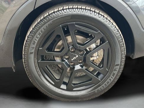 Used 2024 Kia Telluride EX X-Line AWD/4WD image 11