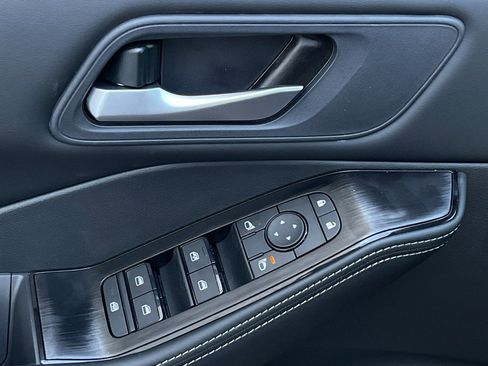 New 2026 Nissan Rogue SV image 11