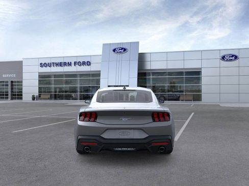 New 2025 Ford Mustang Coupe image 5