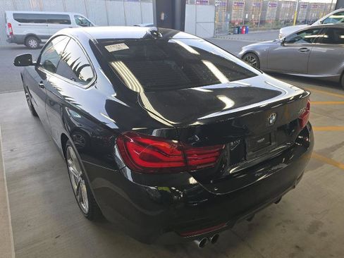 Used 2020 BMW 430i Coupe w/ M Sport Package image 3