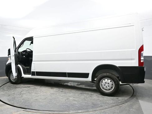 Used 2023 RAM ProMaster 2500 image 38