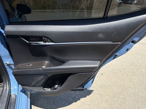 Used 2023 Toyota Camry SE FWD image 16