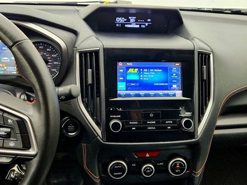 Used 2023 Subaru Crosstrek 2.0i Premium image 17