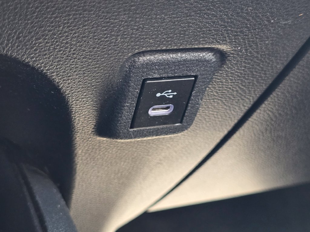 Certified 2023 Toyota Corolla SE FWD image 28