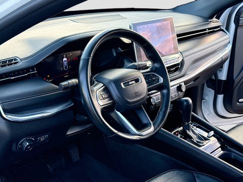 Used 2022 Jeep Compass High Altitude image 4