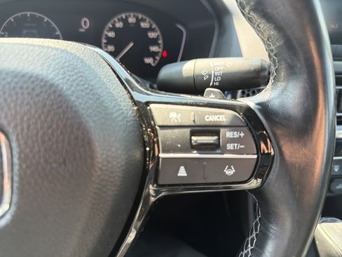 Used 2022 Honda Civic Sport image 29