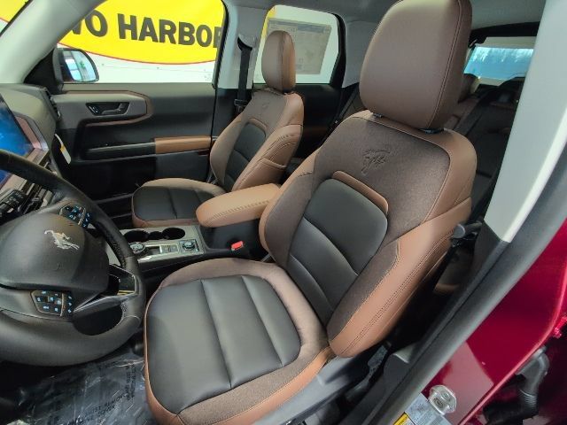 New 2025 Ford Bronco Sport Outer Banks w/ Sasquatch Outer Banks Package AWD/4WD image 13