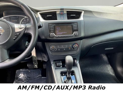 Used 2018 Nissan Sentra S w/ S Midnight Style Package FWD image 9