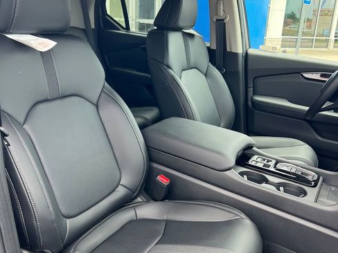 New 2025 Honda Pilot EX-L image 6