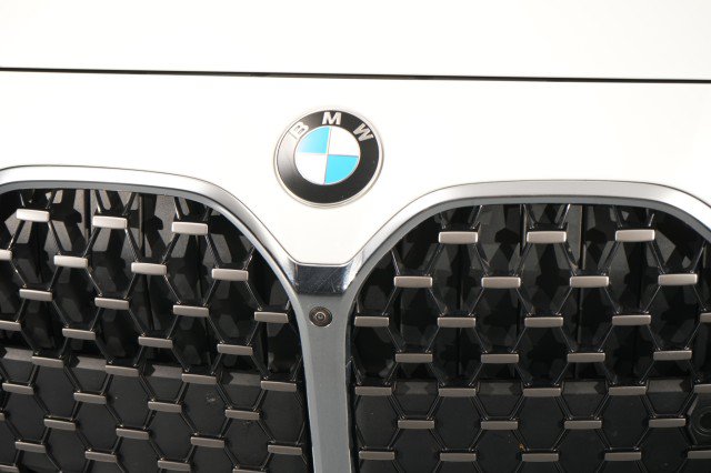 Used 2021 BMW 430i xDrive Coupe w/ Premium Package AWD/4WD image 6