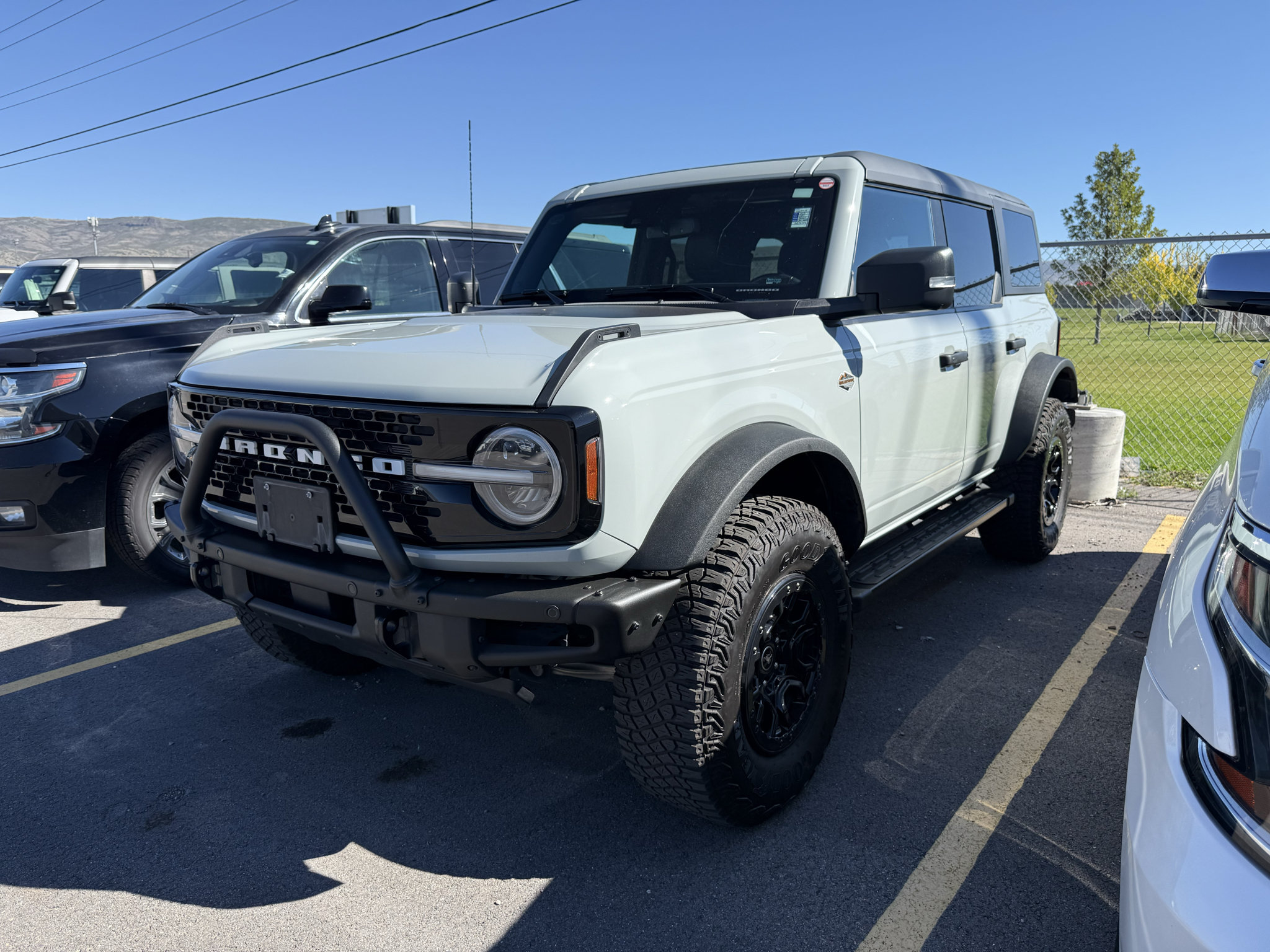 Used 2023 Ford Bronco Wildtrak AWD/4WD image 1