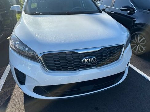 Used 2020 Kia Sorento LX w/ LX I4 Convenience Package AWD/4WD image 4