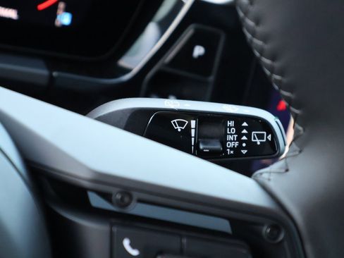 New 2025 Porsche Macan 4S Electric image 34