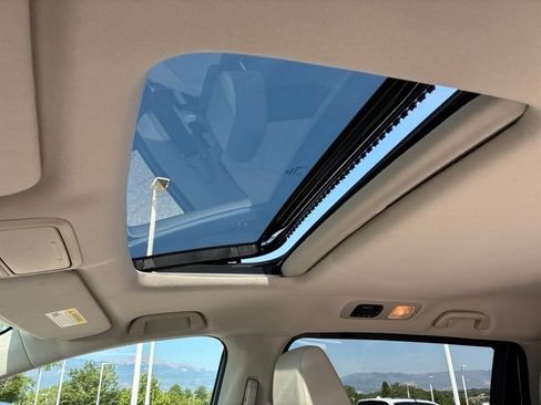 Certified 2026 Honda Odyssey EX-L image 25