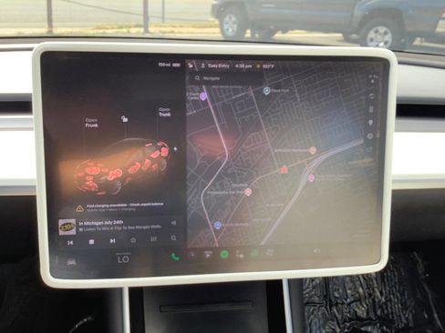 Used 2019 Tesla Model 3 Standard Range Plus RWD image 34