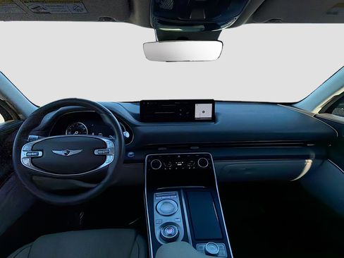 Used 2022 Genesis GV80 2.5T w/ Advanced Package 02 image 17