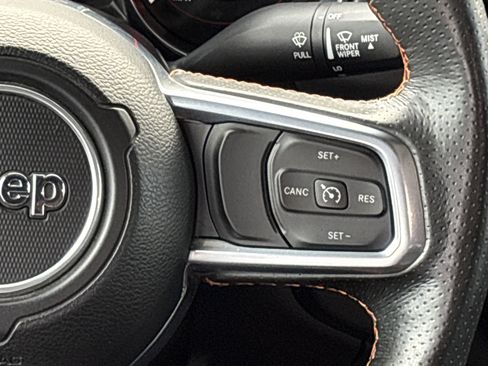 Certified 2022 Jeep Gladiator Mojave w/ LED Lighting Group image 23