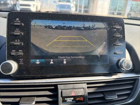Used 2019 Honda Accord Sport image 12