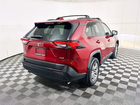Used 2023 Toyota RAV4 XLE FWD image 3
