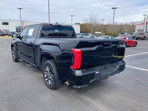 Used 2022 Toyota Tundra Platinum image 3