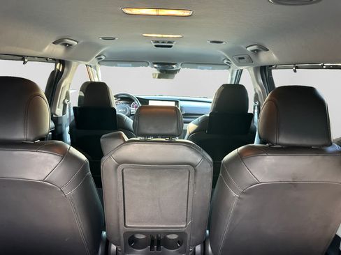Used 2022 Kia Carnival SX FWD image 22