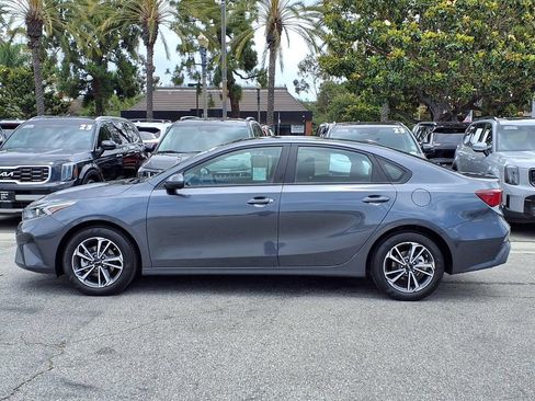 Certified 2023 Kia Forte LXS FWD image 2