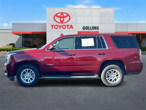 Used 2017 GMC Yukon SLT w/ Open Road Package image 2