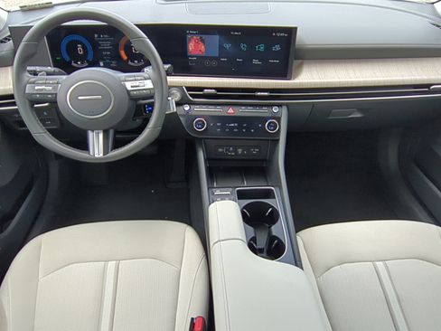 Certified 2025 Hyundai Sonata SEL FWD image 10