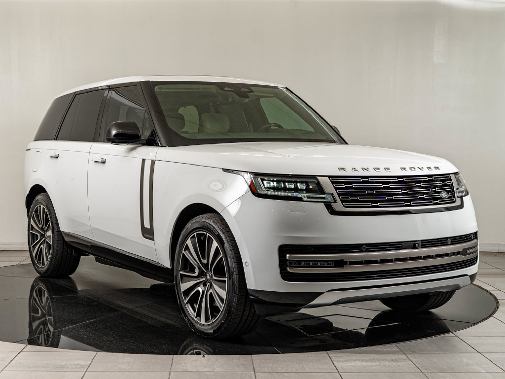 Used 2025 Land Rover Range Rover Autobiography AWD/4WD image 3