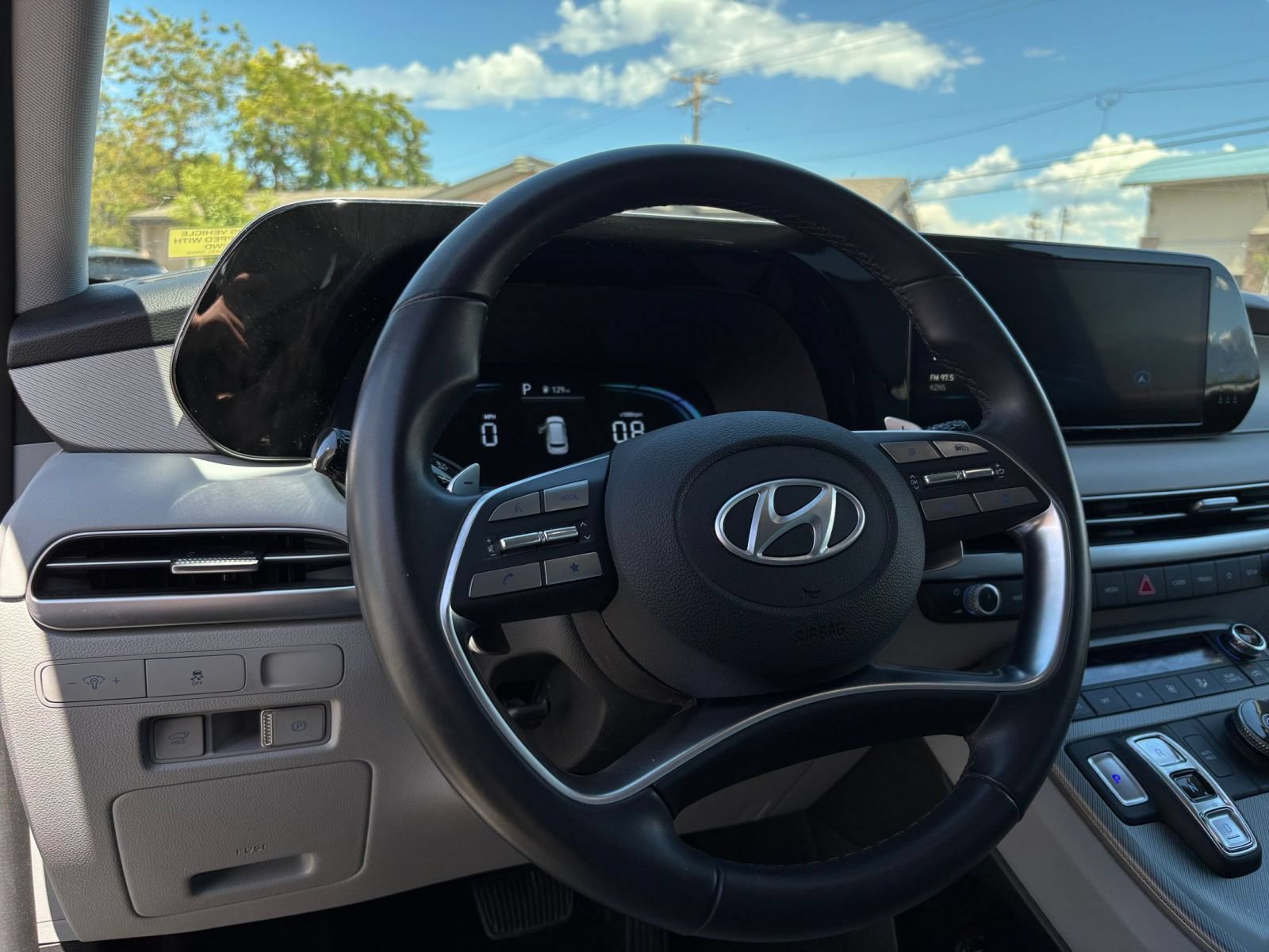 Used 2025 Hyundai Palisade SEL FWD image 37
