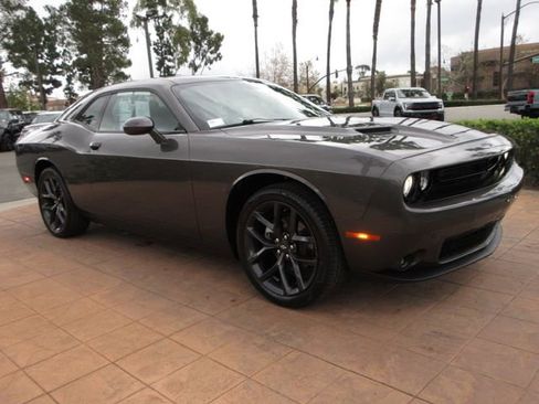 Used 2021 Dodge Challenger SXT w/ Blacktop Package image 6