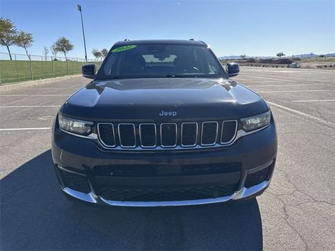 Used 2022 Jeep Grand Cherokee L Limited w/ Luxury Tech Group II image 2