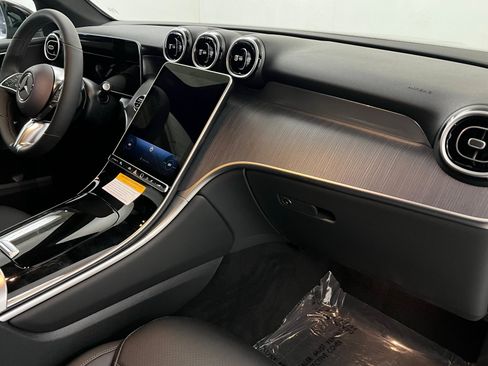 New 2026 Mercedes-Benz GLC 300 4MATIC image 24