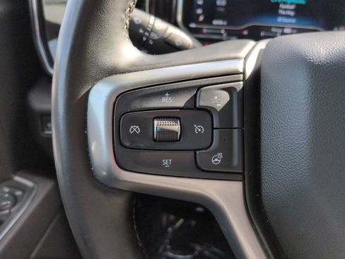 Used 2025 Chevrolet Silverado 1500 LT AWD/4WD image 23