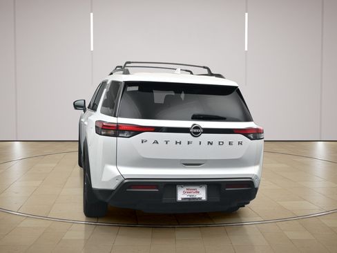 Certified 2025 Nissan Pathfinder SV FWD image 6