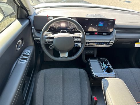 New 2026 Hyundai Ioniq 5 SE RWD image 15