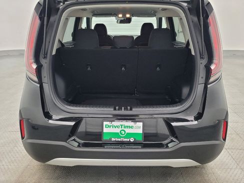 Used 2025 Kia Soul LX image 29