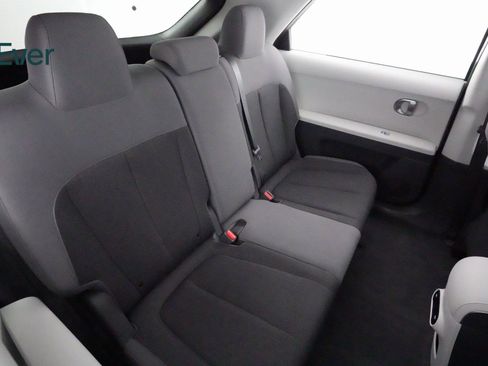 Used 2024 Hyundai Ioniq 5 SEL image 9