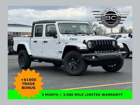 Used 2022 Jeep Gladiator Willys AWD/4WD image 1