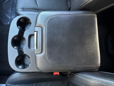 Used 2018 RAM 2500 Laramie w/ Cold Weather Group image 29