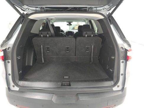Certified 2021 Chevrolet Traverse LT image 25