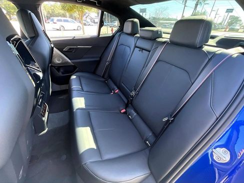 New 2026 BMW M5 w/ Executive Package image 23